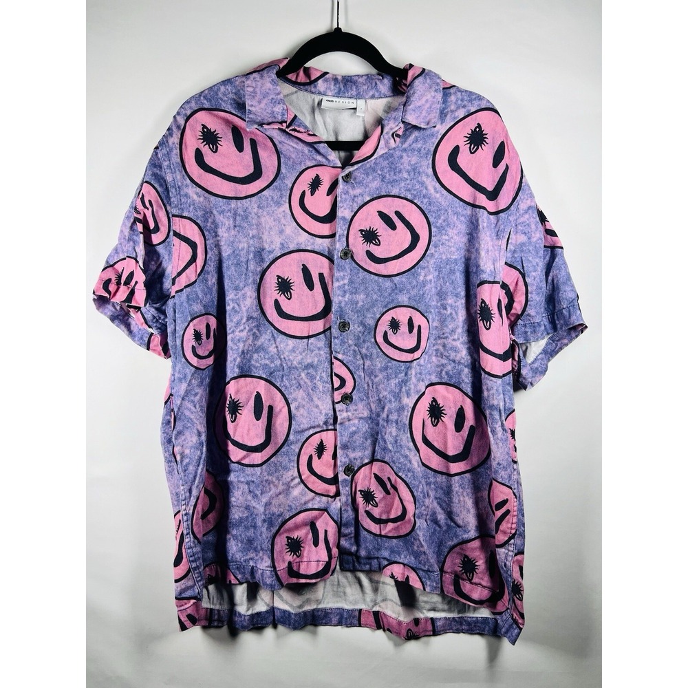 ASOS Design Dazed Smiley Short Sleeve Button Up Hawaiian Shirt 90s style shirt